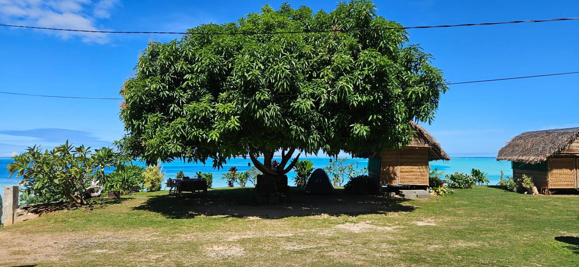Taria Camping Hotel Te-Fare-Arii Ngoại thất bức ảnh